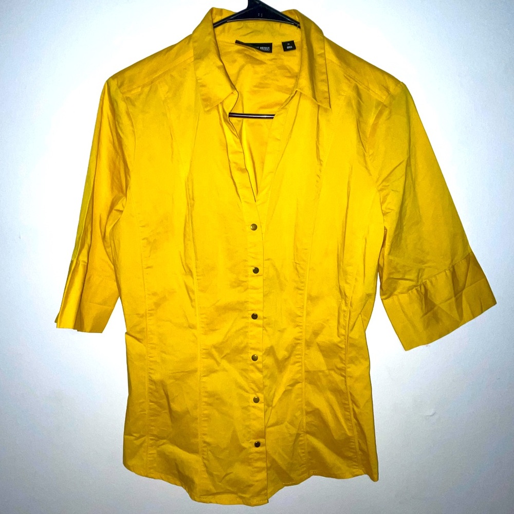 7th Avenue New York & Co. Button Down Shirt 🌟